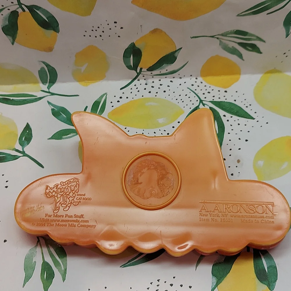 Vintage Meow Mix Bag Clip